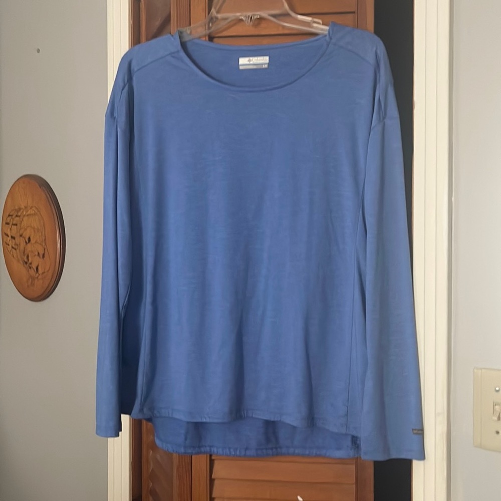 Columbia top